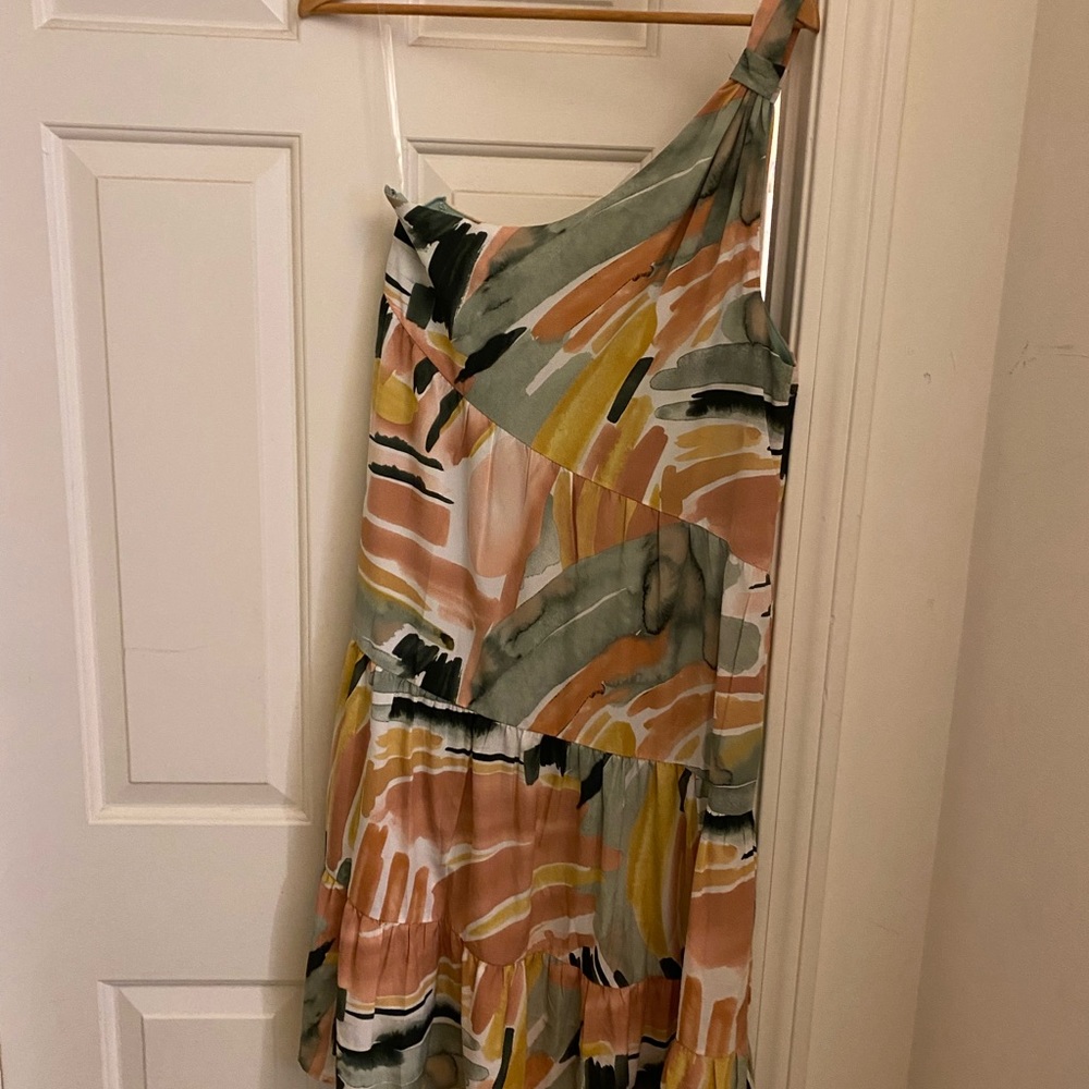 One shoulder dress from The Mint Julep Boutique